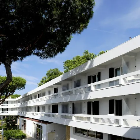 Actif Holiday park 2*