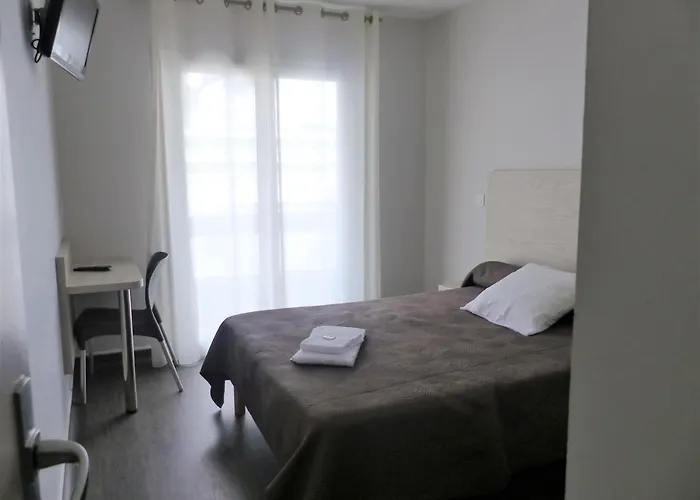 假日公园 阿克提夫假日公园 2*